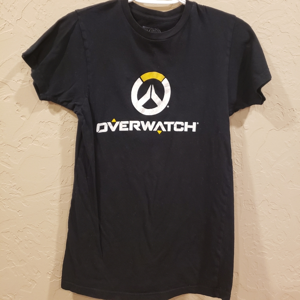 Hot Topic Overwatch Gaming T-Shirt